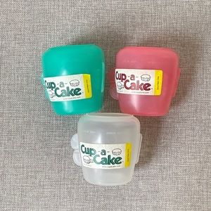 Cup-a-Cake individual cupcake holder